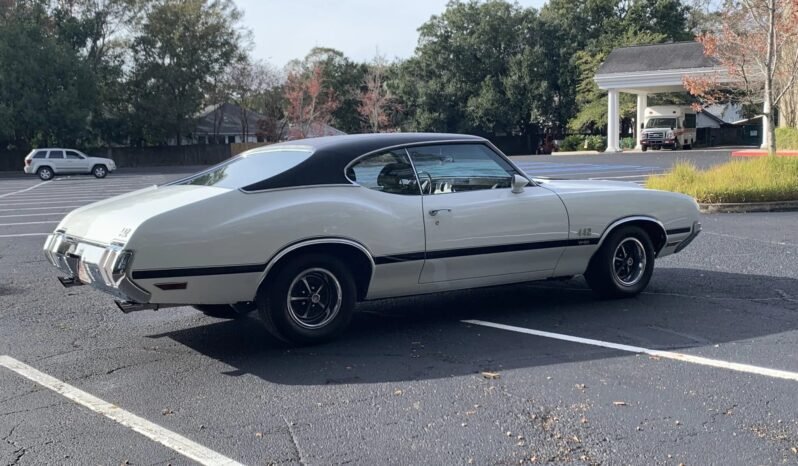 
								1970 Oldsmobile 442 W-30 full									