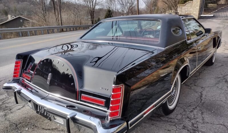 
								1979 Lincoln Mark V full									