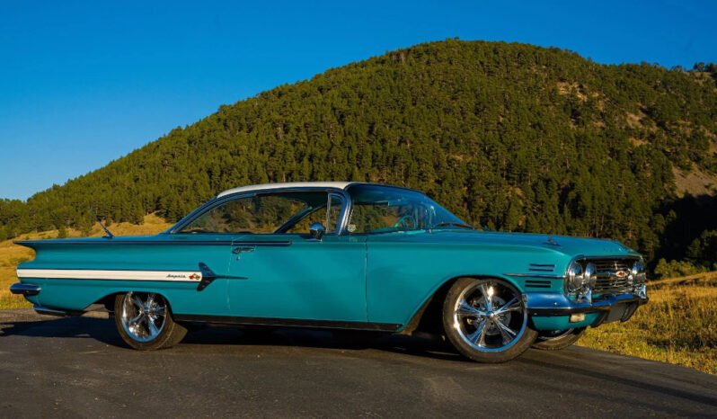 
								1960 Chevrolet Impala V8 full									