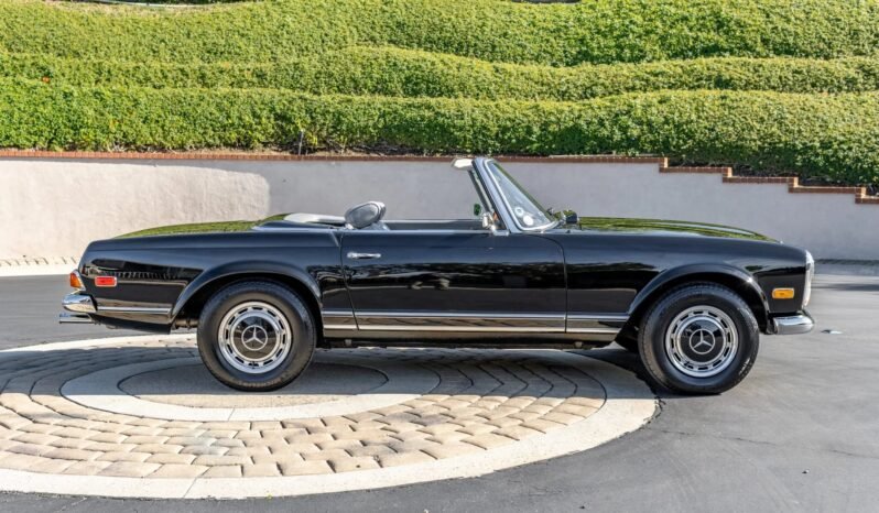 
								1969 Mercedes-Benz 280SL full									