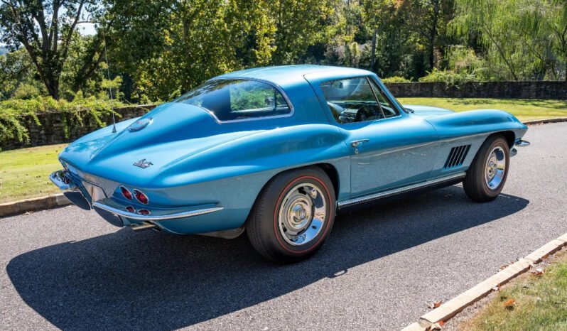 
								1967 Chevrolet Corvette Coupe 4-Speed full									