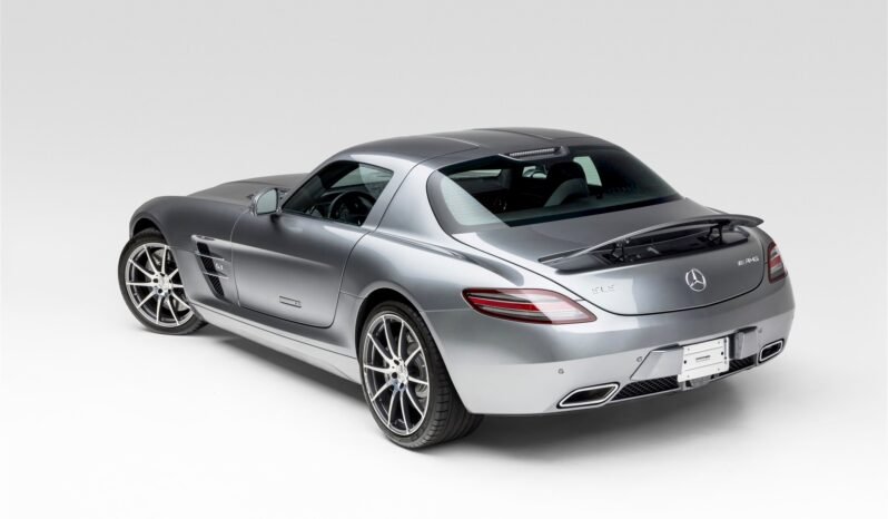 
								2012 Mercedes-Benz SLS AMG V8 full									