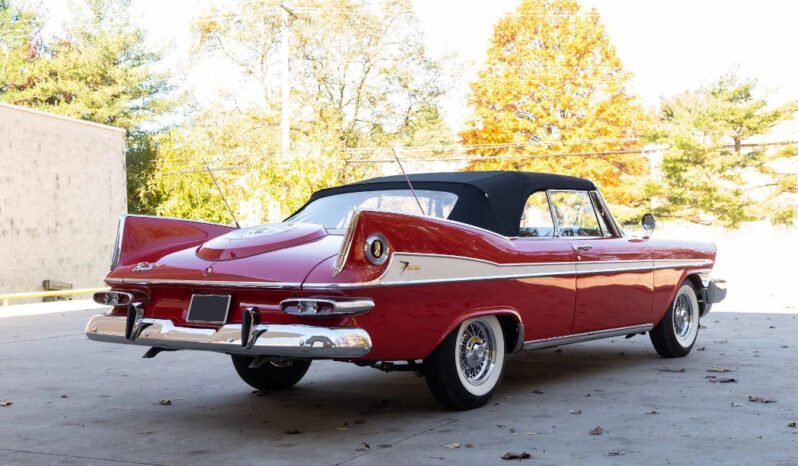 
								1959 Plymouth Sport Fury full									