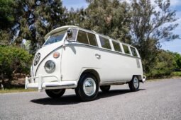 1966 Volkswagen Type 2 Deluxe 21-window