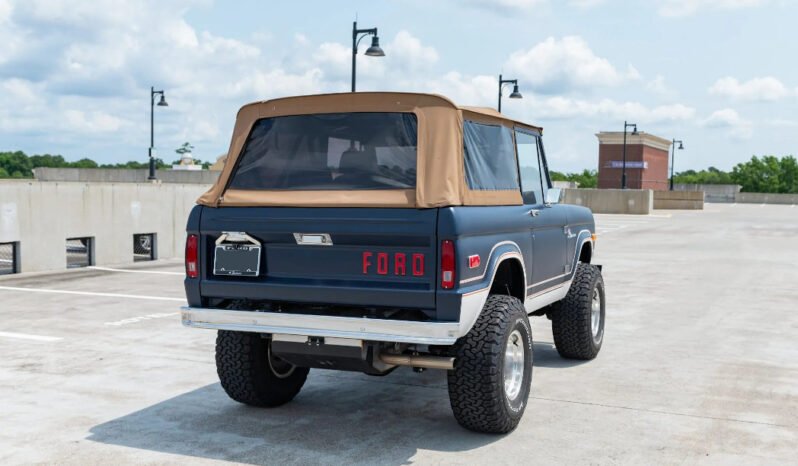 
								1973 Ford Bronco Coyote V8 full									