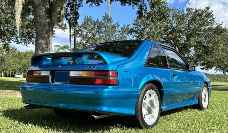 
								1993 Ford Mustang SVT Cobra 5.0 full									