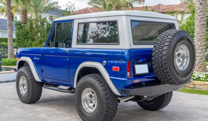 
								1972 Ford Bronco 5-Speed full									