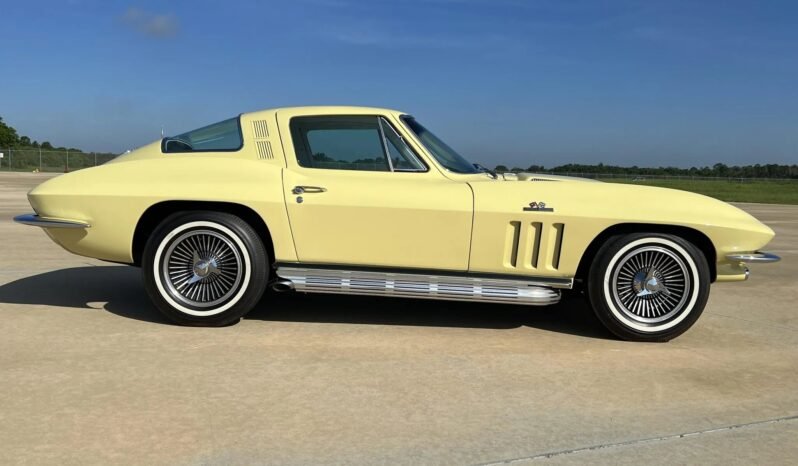 
								1965 Chevrolet Corvette L78 Coupe full									
