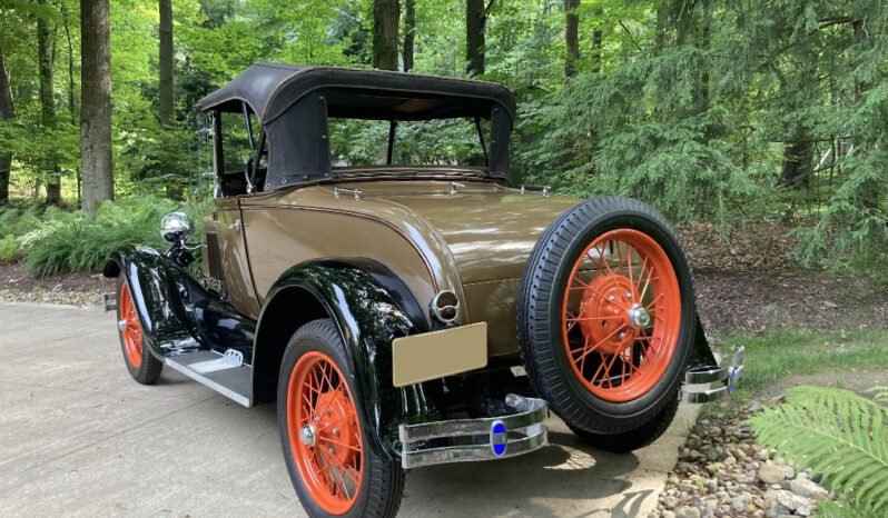 
								1929 Ford Model A Roadster full									