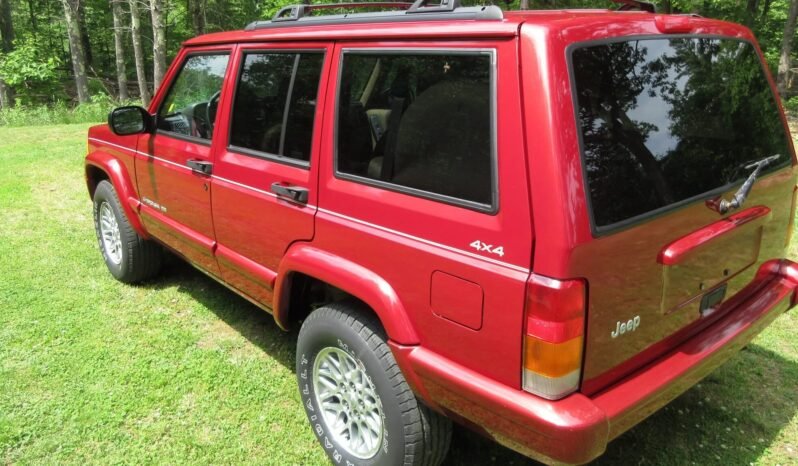 
								1999 Jeep Cherokee XJ Limited 4X4 full									