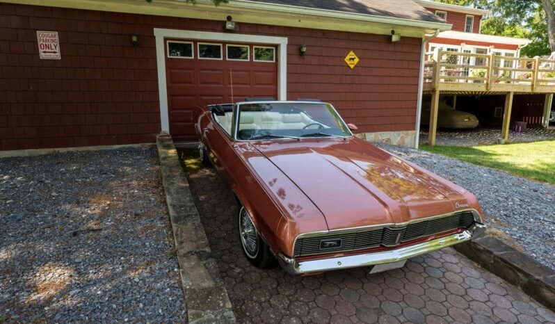 
								1969 Mercury Cougar XR-7 full									