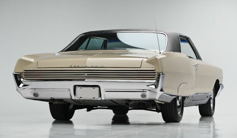 
								1966 Pontiac Grand Prix full									