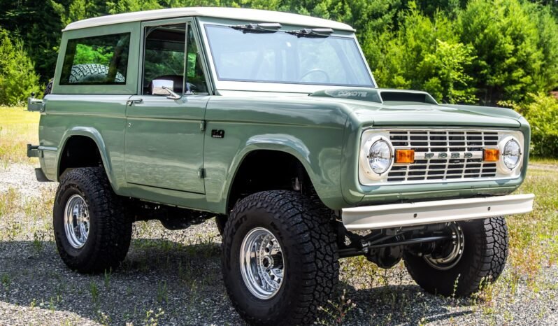 
								1974 Ford Bronco Coyote full									