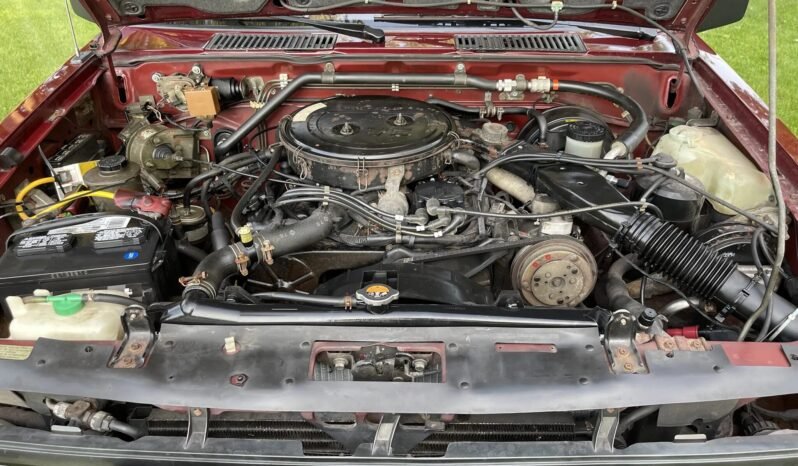 
								1988 Nissan Pathfinder SE V6 full									