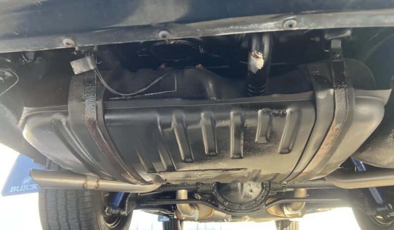 
								1987 Buick Grand National Black full									