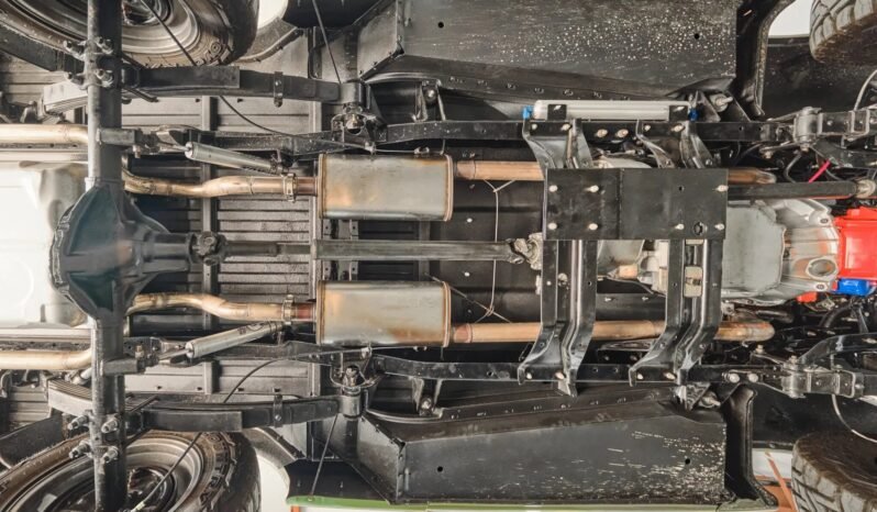 
								1972 Chevrolet K5 Blazer CST Green full									