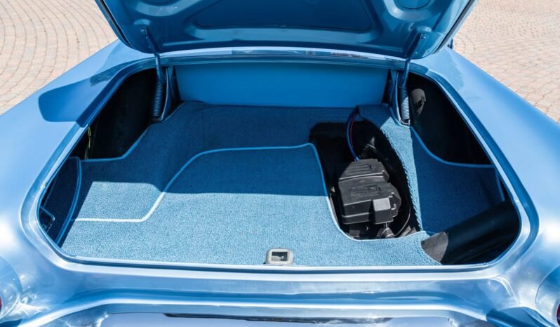 
								1957 Ford Thunderbird Metallic Blue full									