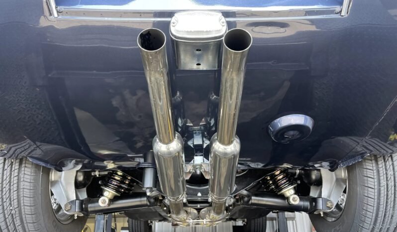 
								1965 Jaguar XKE Series I Roadster full									