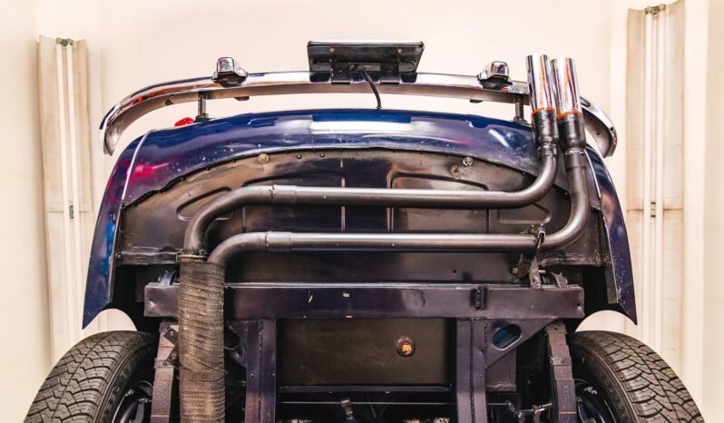 
								1965 Austin-Healey 3000 BJ8 Mk III full									