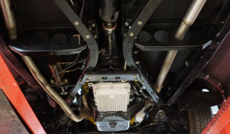 
								1940 Ford Tudor Deluxe 3-Speed full									