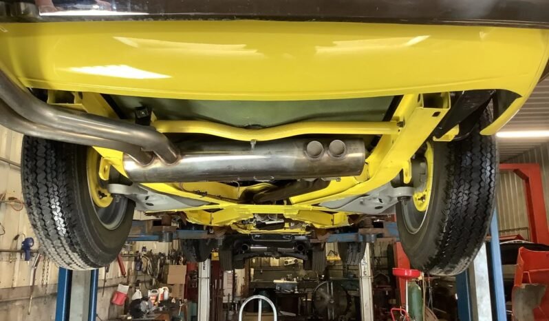 
								1974 Triumph TR6 Yellow full									