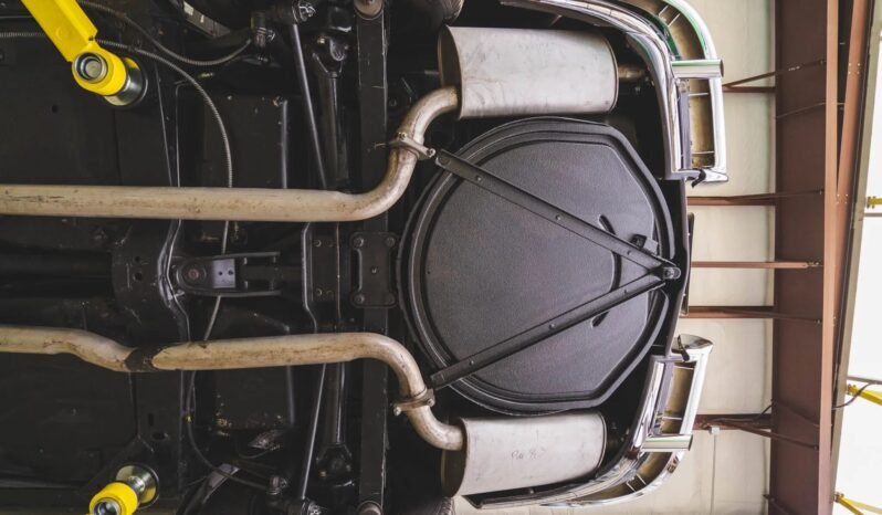 
								1963 Chevrolet Corvette Split-Window 5-Speed full									