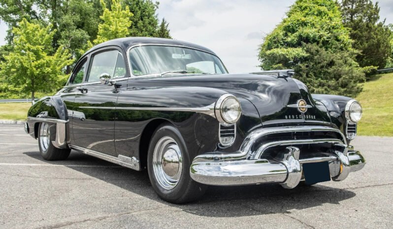 
								1950 Oldsmobile 88 Futuramic Club Coupe Black full									