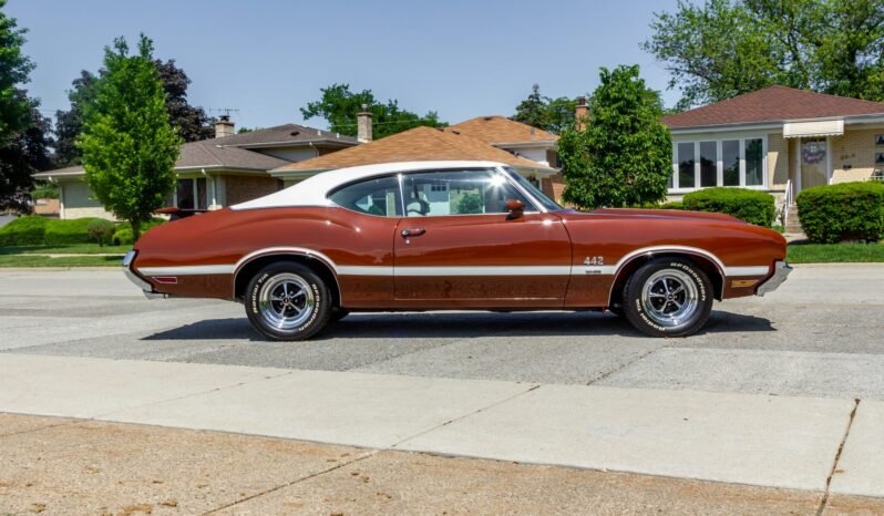 
								1971 Oldsmobile 442 W30 full									