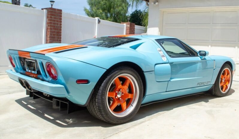 
								2006 Ford GT Heritage Editions full									