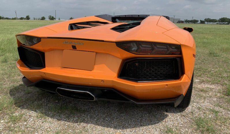 
								2014 Lamborghini Aventador full									