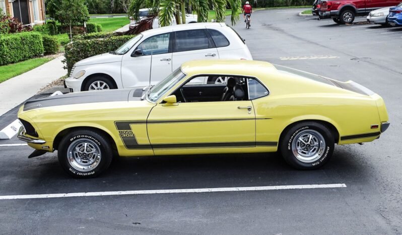 
								1969 Ford Mustang Boss 302 Bright Yellow full									
