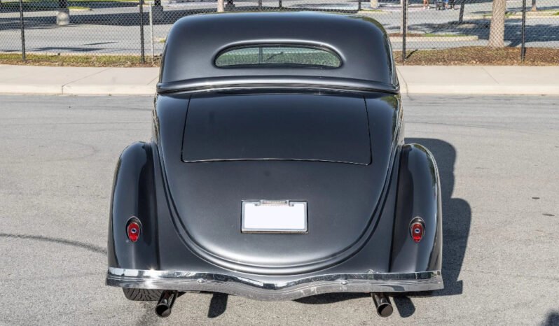
								1935 Ford Roadster Street Rod full									