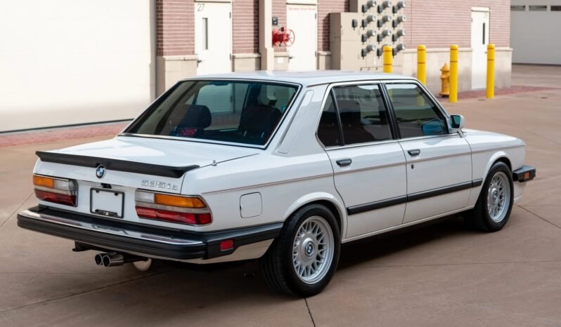 
								1987 BMW 535is Sedan full									