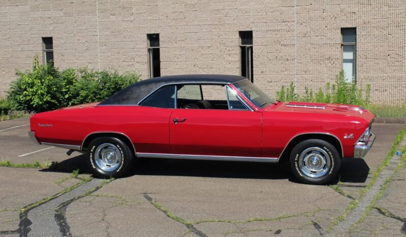 
								1966 Chevrolet Chevelle SS 396 full									