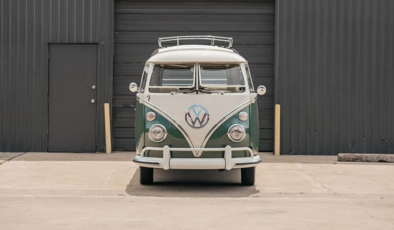 
								1967 Volkswagen Type 2 Samba Bus Deluxe full									