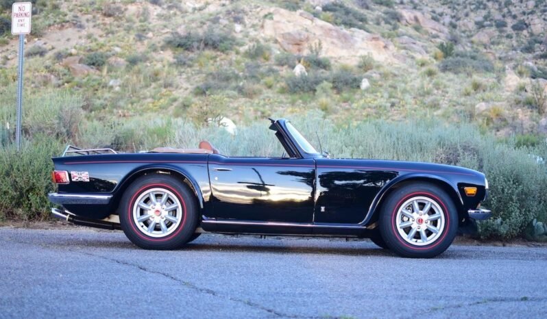 
								1974 Triumph TR6 Black full									