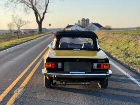 1972 Triumph TR6 Yellow