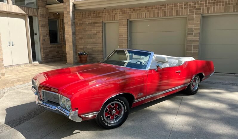 
								1970 Oldsmobile Cutlass Supreme Convertible full									