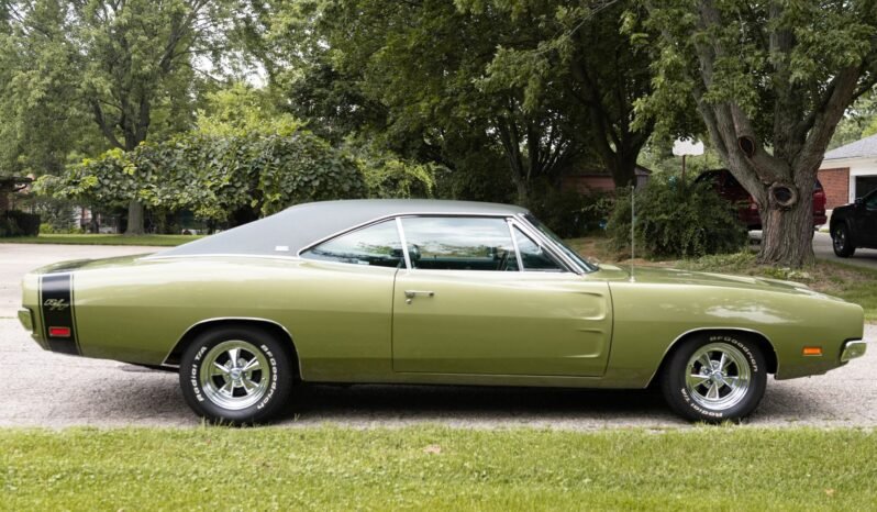 
								1969 Dodge Charger R/T 440 V8 full									