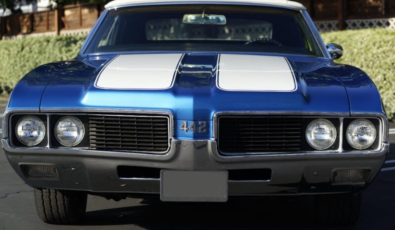 
								1969 Oldsmobile 442 V8 full									