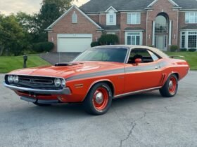 1971 Dodge Challenger R/T V8