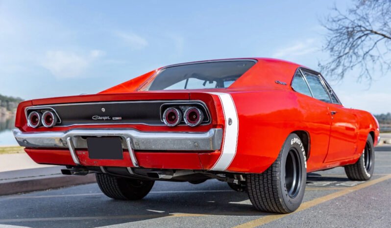 
								1968 Dodge Charger V8 full									