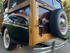 1948 Mercury 89M Woodie Wagon