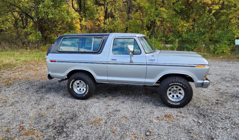 
								1979 Ford Bronco XLT full									