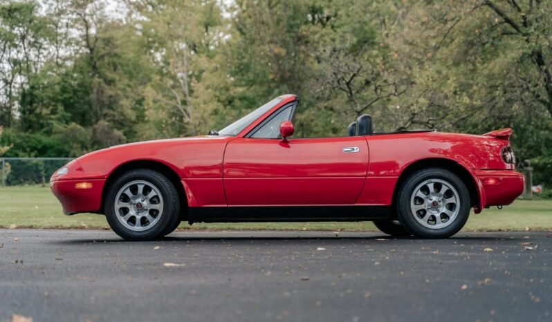 
								1997 Mazda MX-5 Miata full									