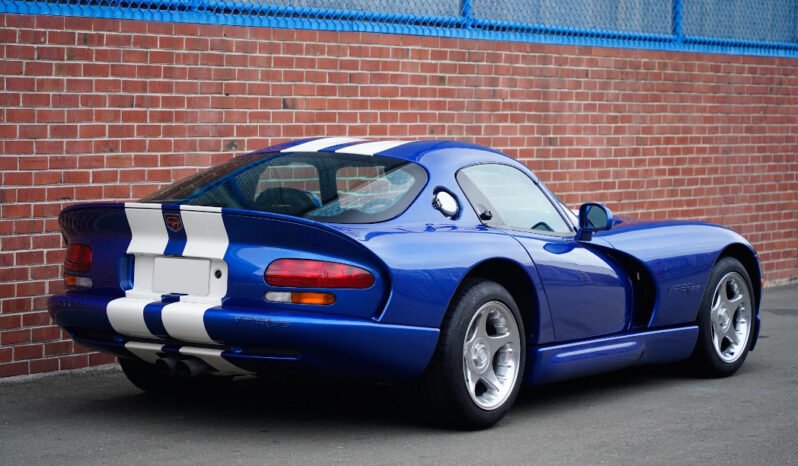 
								1996 Dodge Viper GTS full									