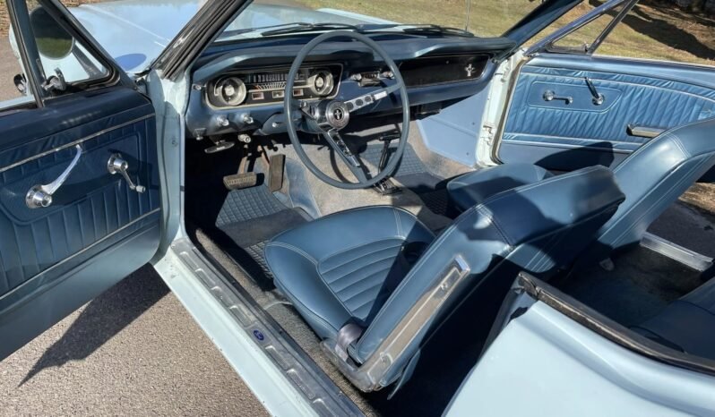 
								1964 Ford Mustang V8 Convertible full									