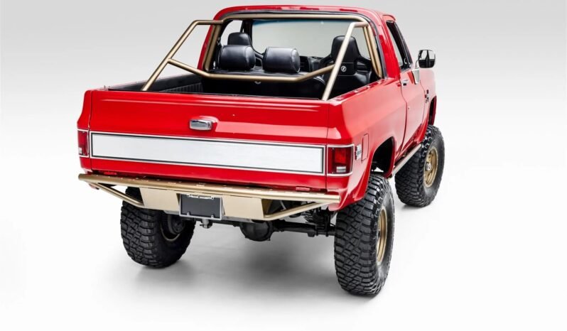 
								1986 Chevrolet K5 Blazer Silverado full									