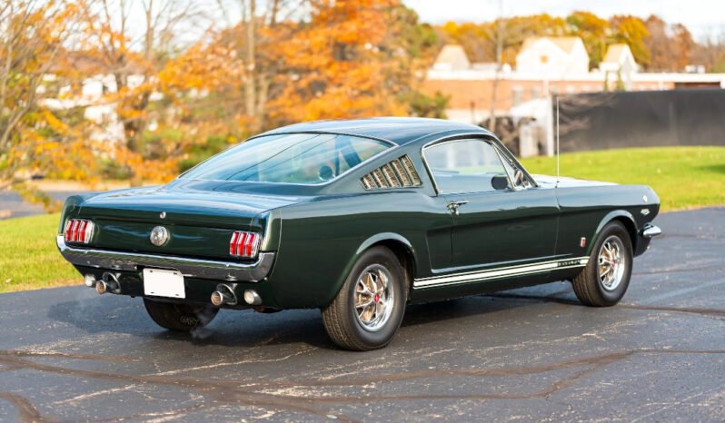 
								1966 Ford Mustang GT Green full									