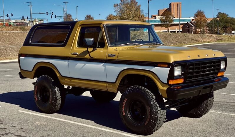 
								1979 Ford Bronco 4WD 400CI V8 full									